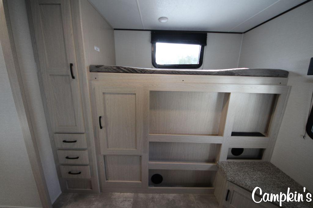 2022 COACHMEN APEX 300BHS