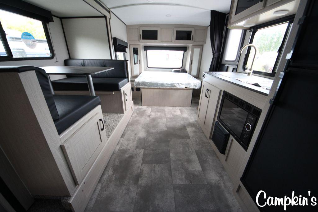 2022 COACHMEN APEX NANO 208BHS