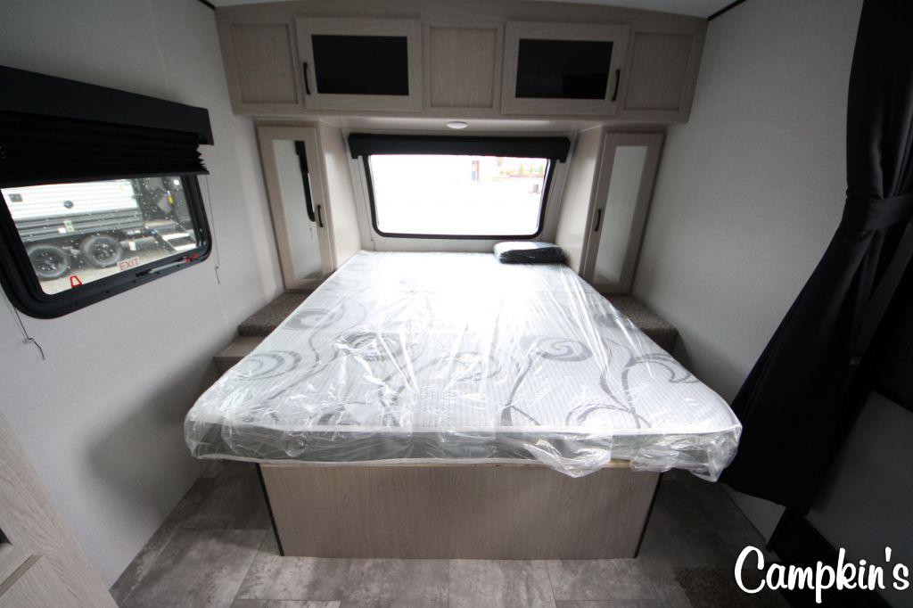 2022 COACHMEN APEX NANO 208BHS