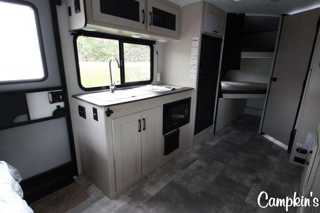 2022 COACHMEN APEX NANO 208BHS