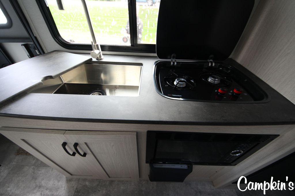 2022 COACHMEN APEX NANO 208BHS