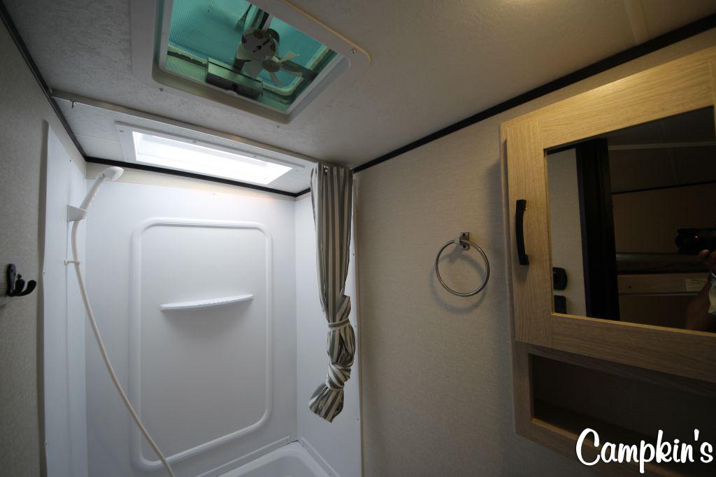 2022 COACHMEN APEX NANO 208BHS