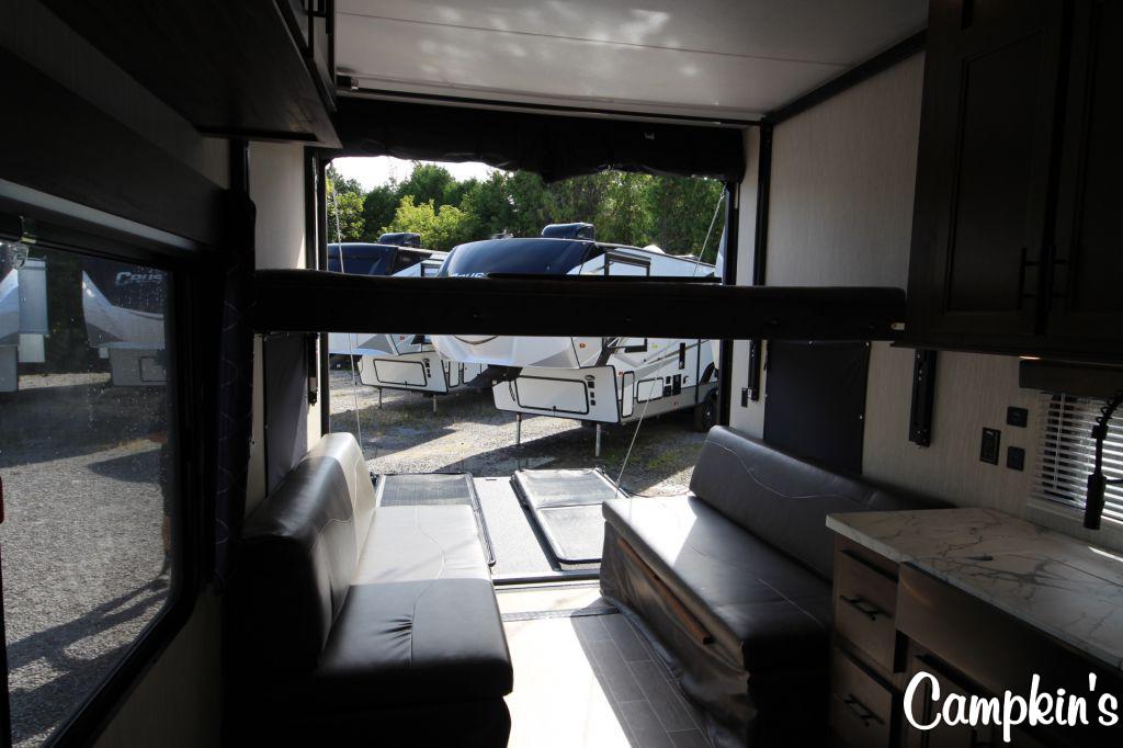 2019 FOREST RIVER CHEROKEE 255RR