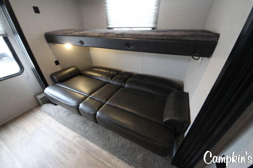 2022 FOREST RIVER CHEROKEE 304BH (SPECIAL)