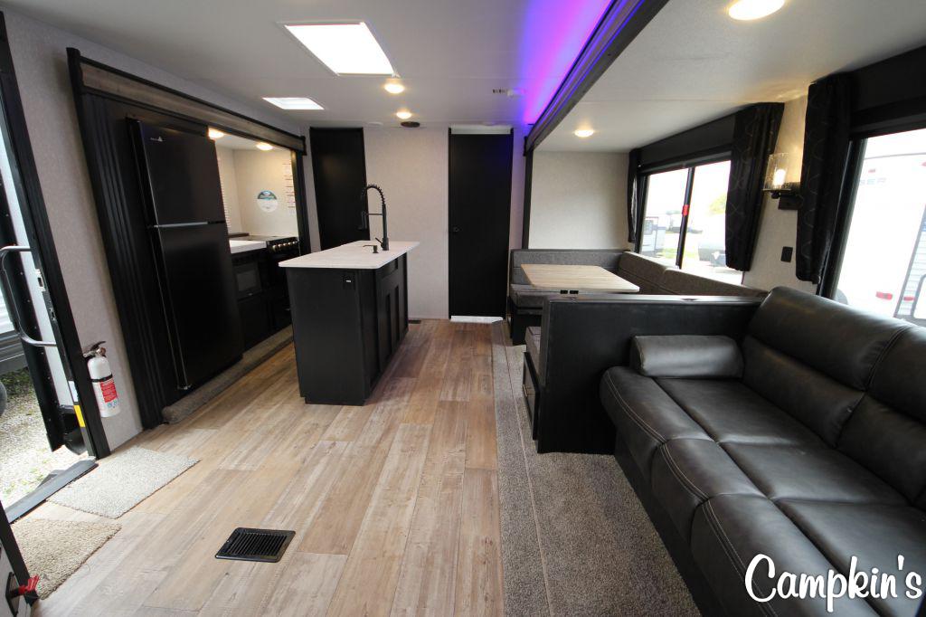 2022 FOREST RIVER CHEROKEE 304BH (SPECIAL)