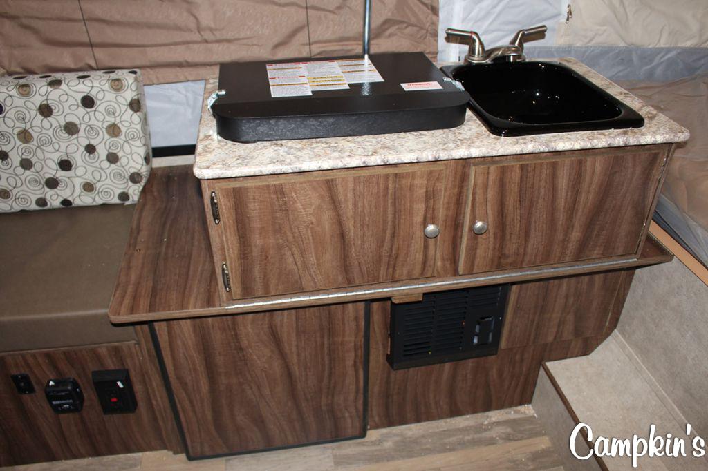 2019 COACHMEN CLIPPER 107LS