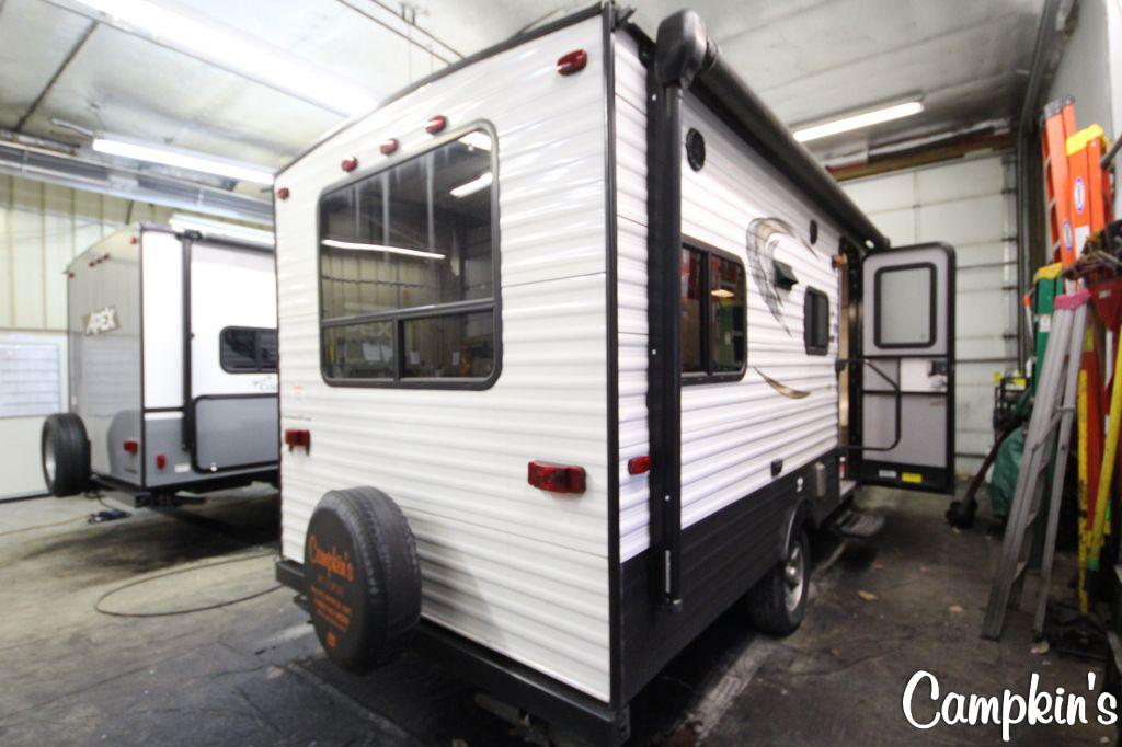 2017 COACHMEN CLIPPER 17RD