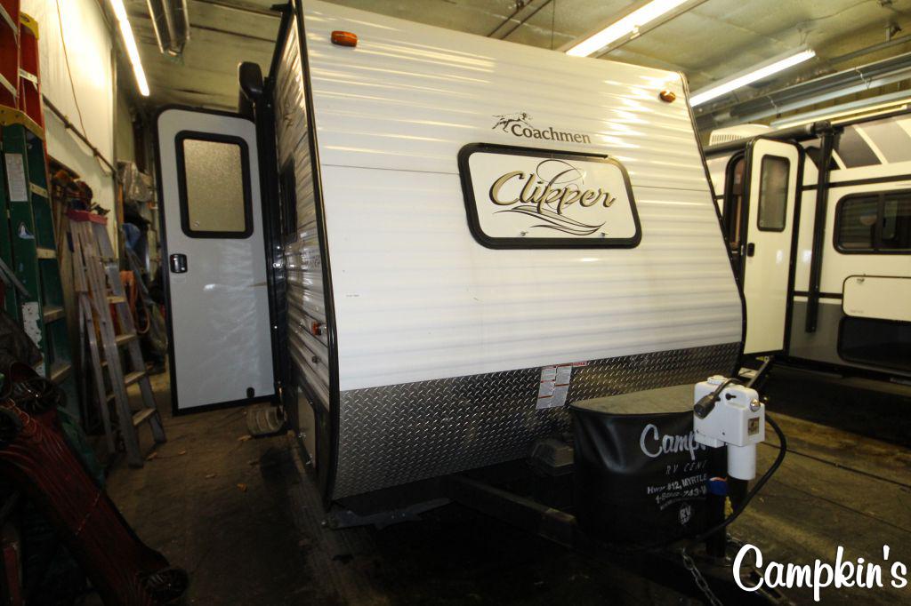2017 COACHMEN CLIPPER 17RD