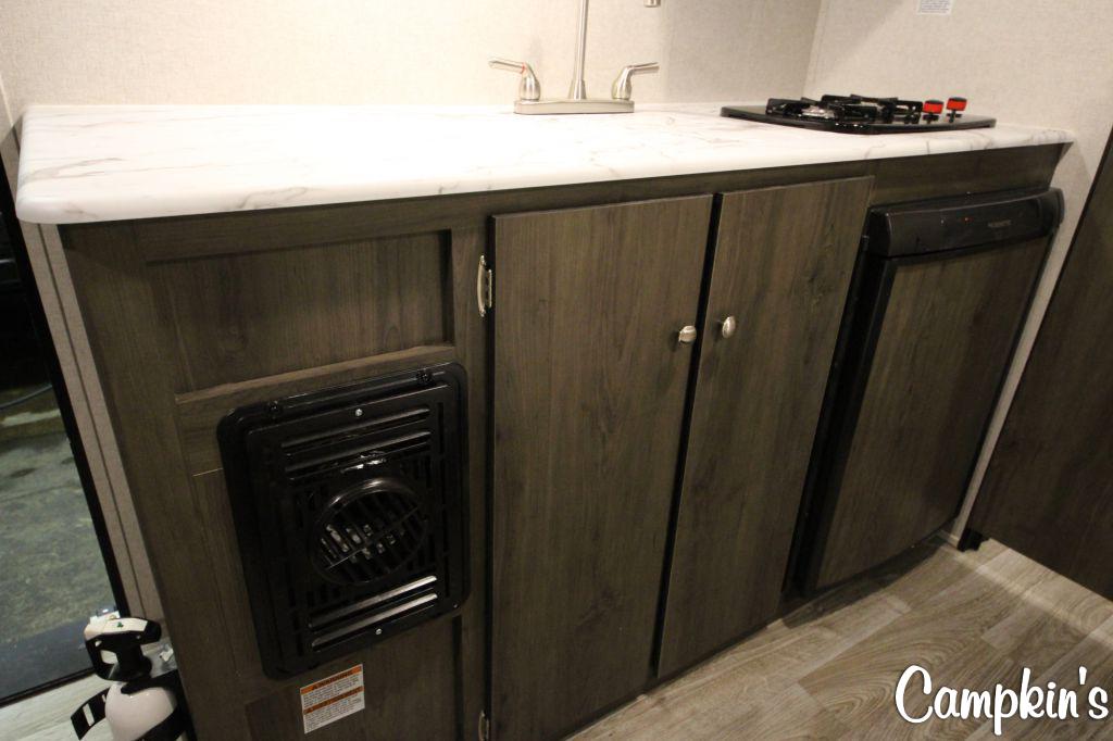 2020 COACHMEN CLIPPER CADET 17CFQ
