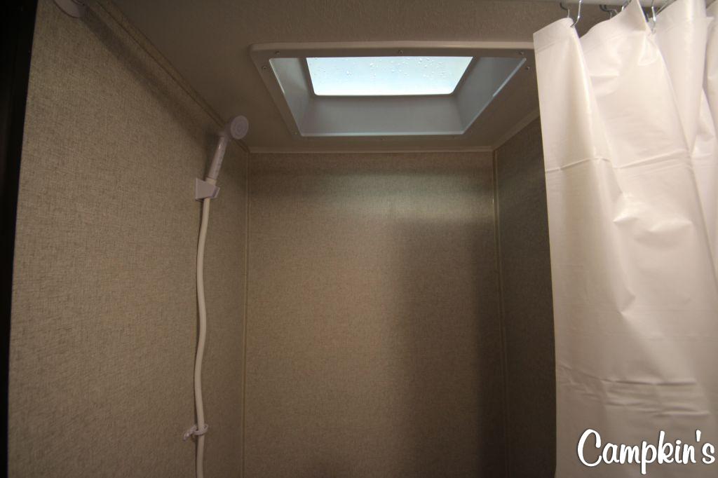 2020 COACHMEN CLIPPER CADET 17CFQ