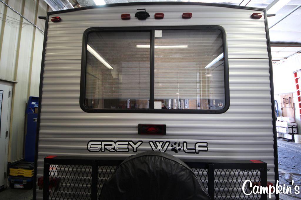 2022 FOREST RIVER CHEROKEE GREY WOLF 20RDSE