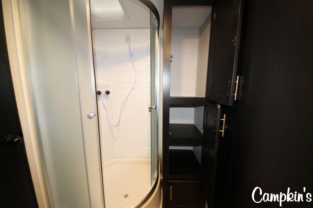 2023 FOREST RIVER CHEROKEE GREY WOLF 23MK