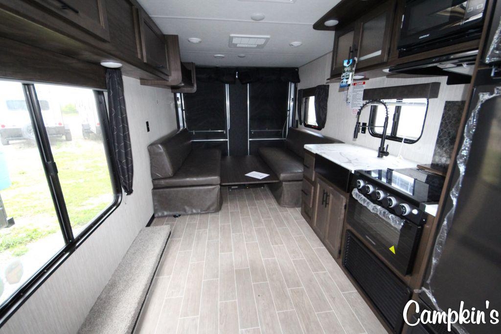 2020 FOREST RIVER GREY WOLF 26RR
