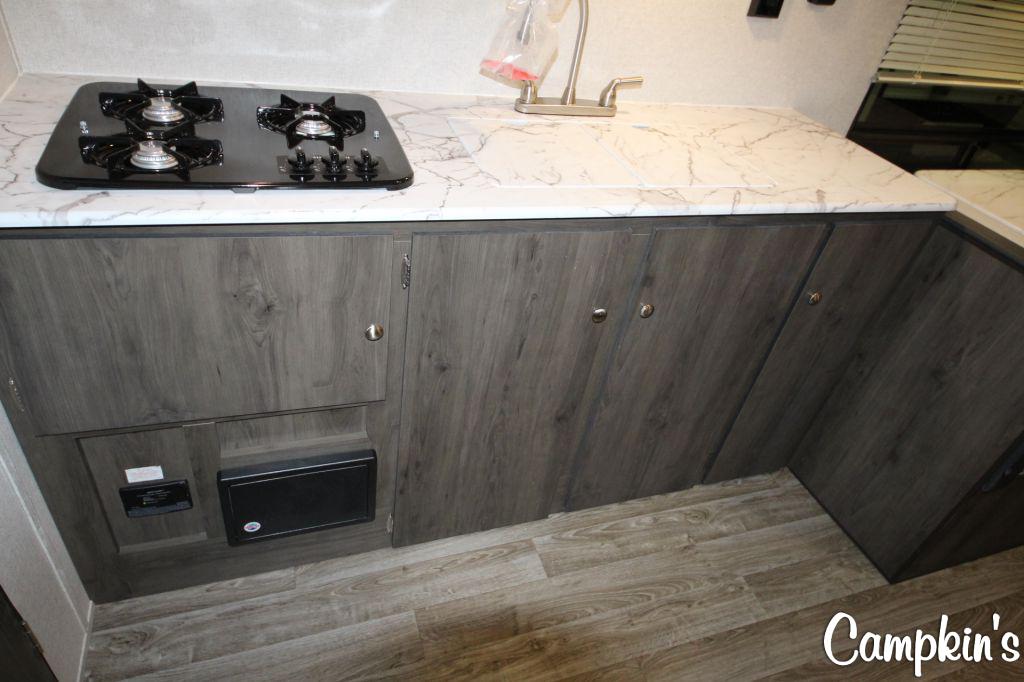 2020 COACHMEN CLIPPER CADET 21CFQ