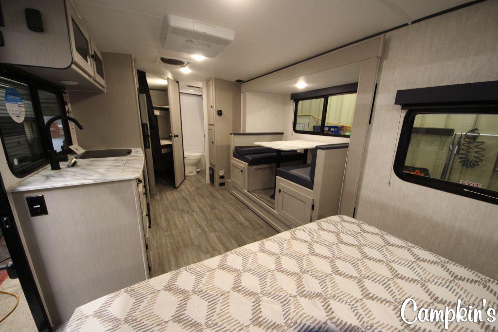 2024 Coachmen RV apex 208bhs