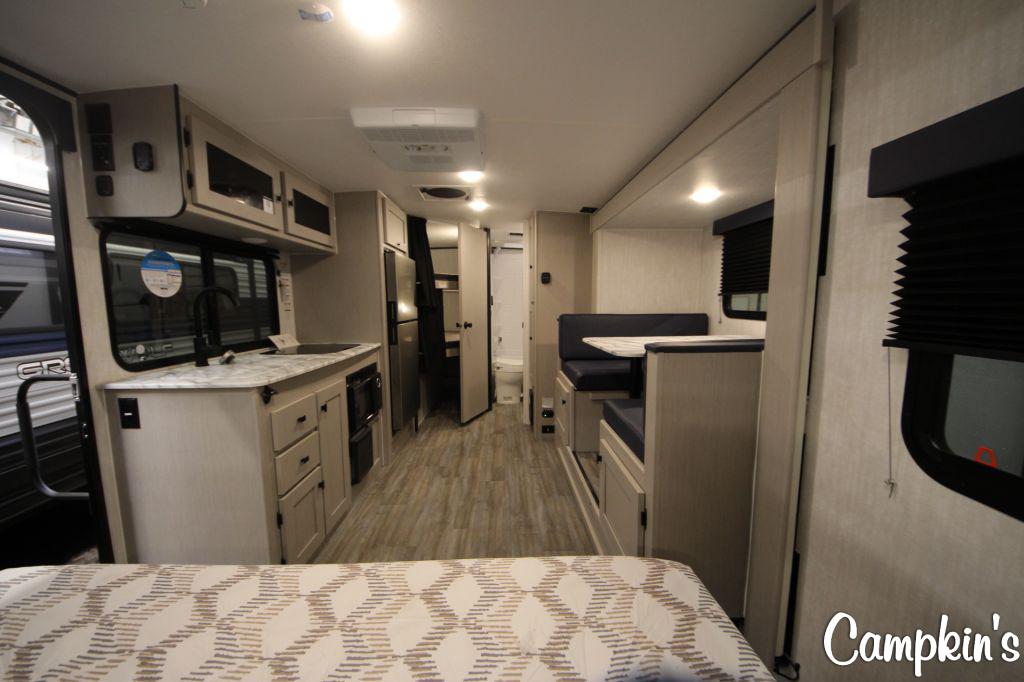 2024 Coachmen RV apex 208bhs