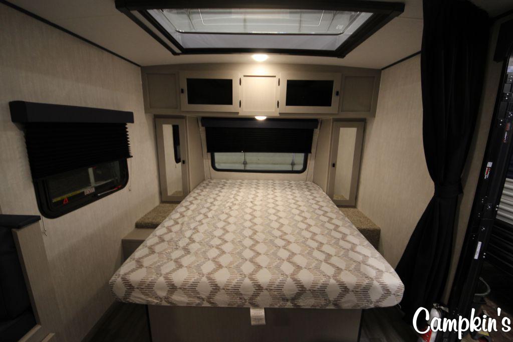 2024 Coachmen RV apex 208bhs