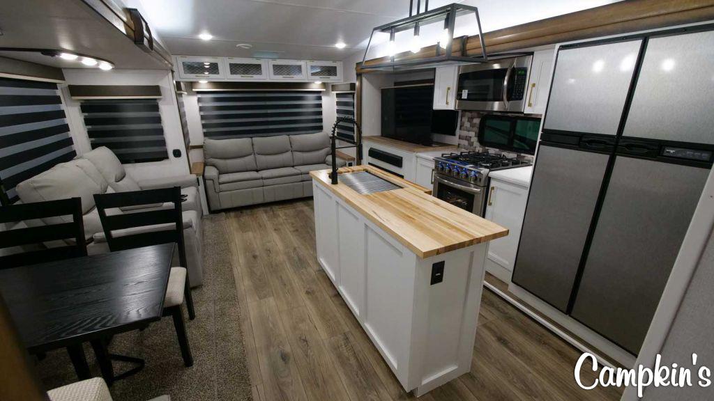 2022 PRIMETIME CRUSADER 305RLP