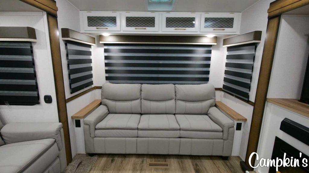 2022 PRIMETIME CRUSADER 305RLP