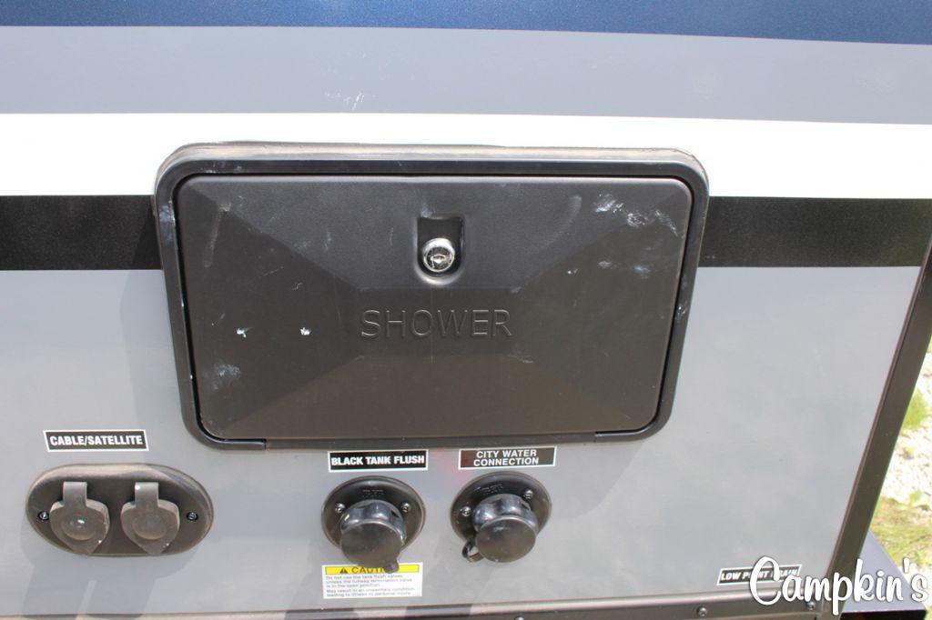 2019 FOREST RIVER SURVEYOR 200MBLE
