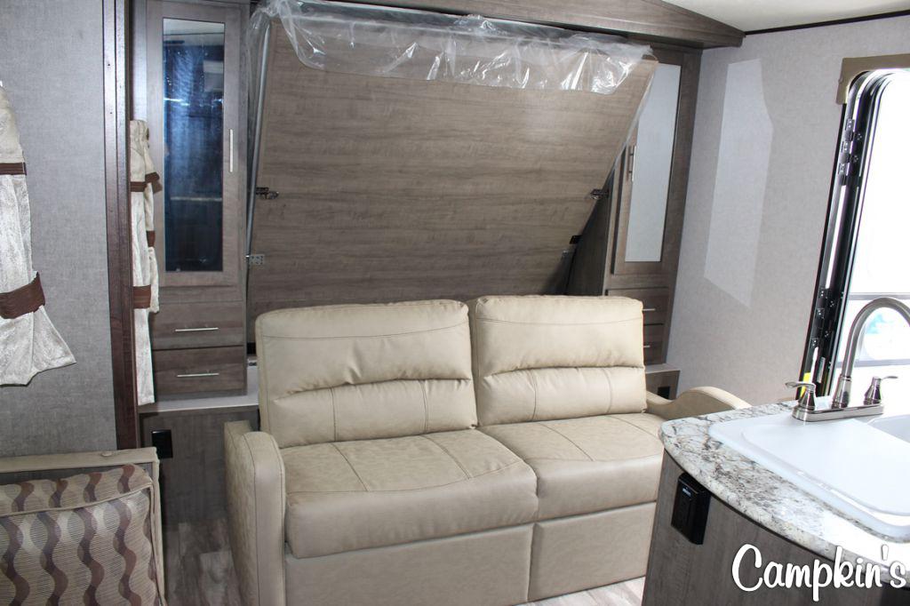 2019 FOREST RIVER SURVEYOR 200MBLE