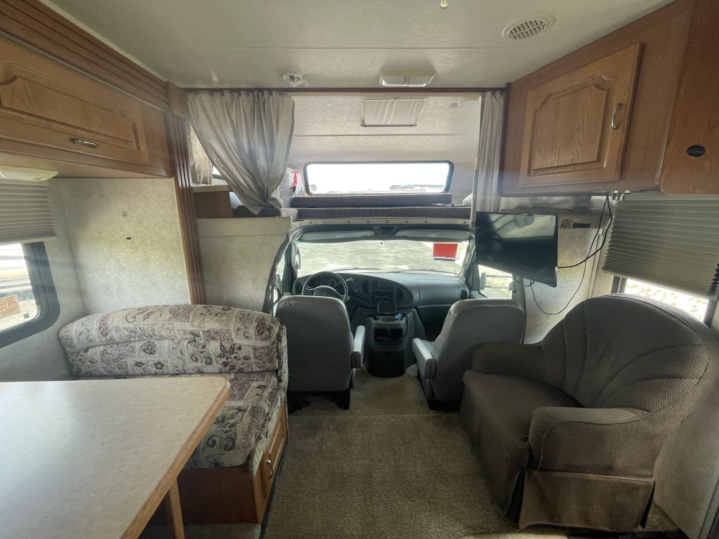 2004 Oasis shasta 250