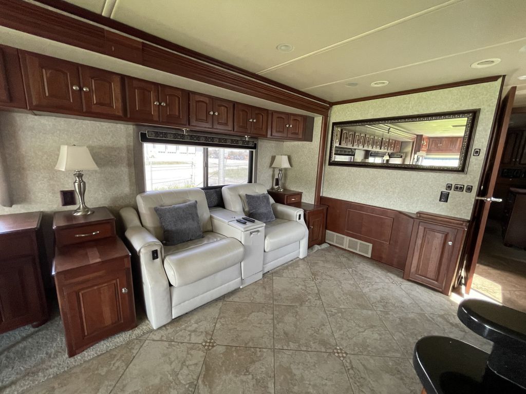 2010 Winnebago tour 40bd