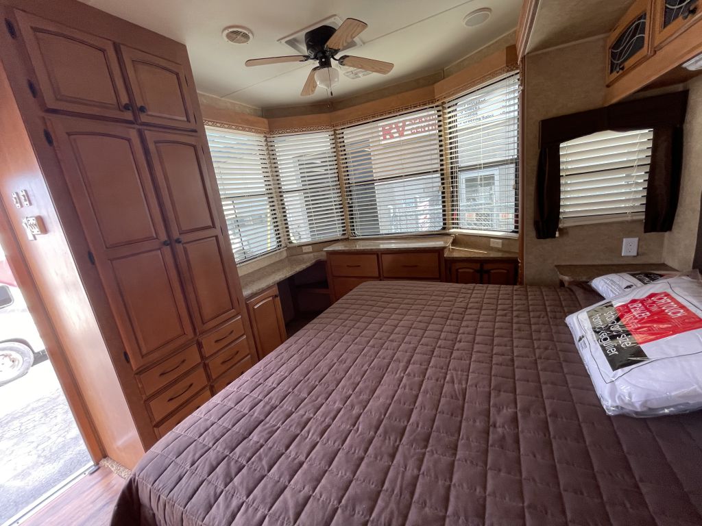 2011 Heartland country ridge 41rbqb