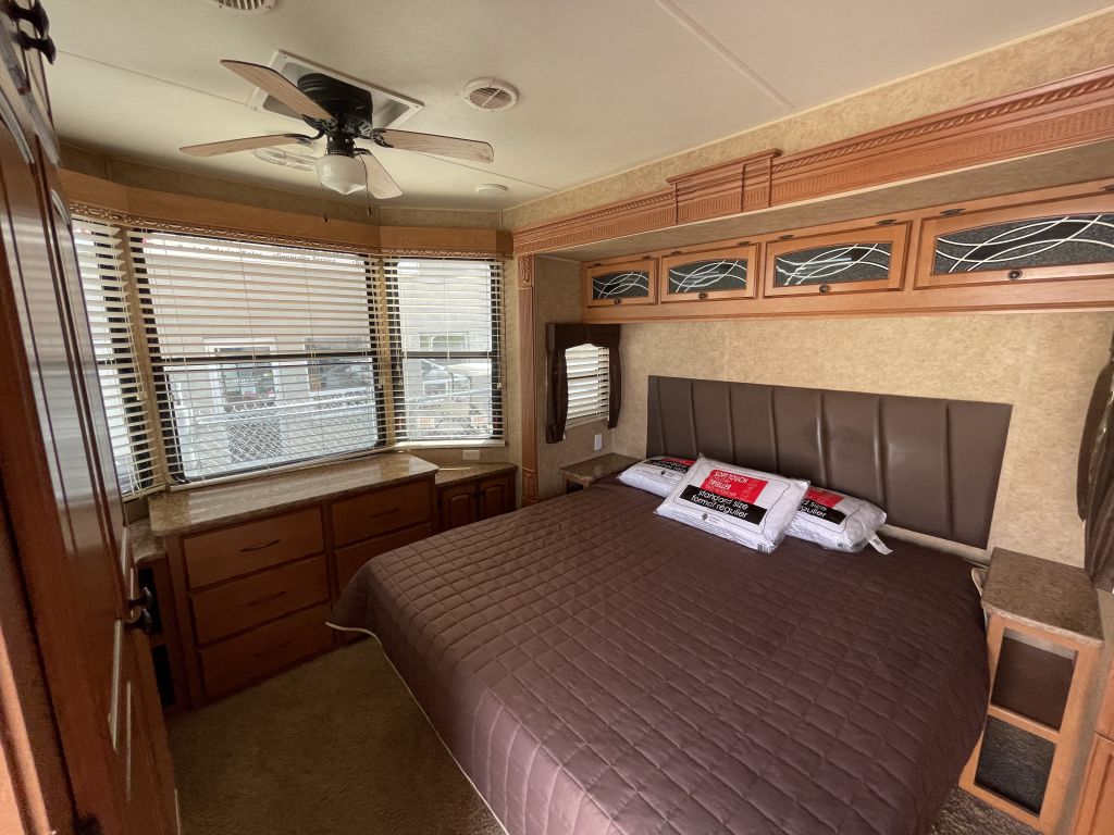 2011 Heartland country ridge 41rbqb