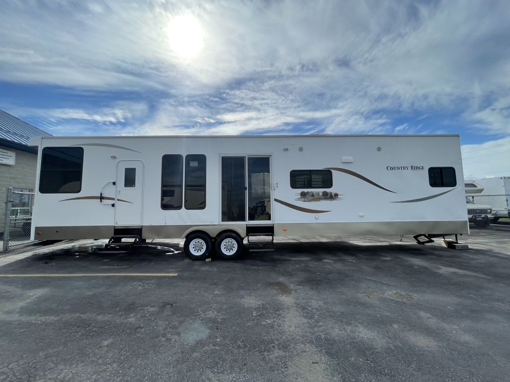 2011 Heartland country ridge 41rbqb