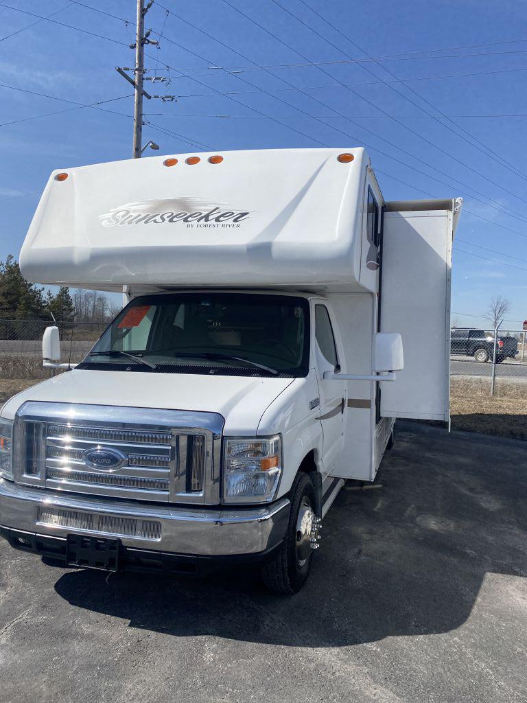 2010 Forest River sunseeker 2450