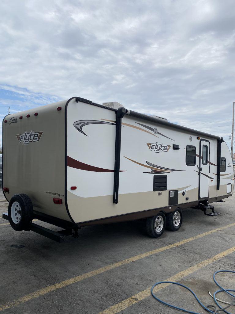 2014 Shasta flyte 265db