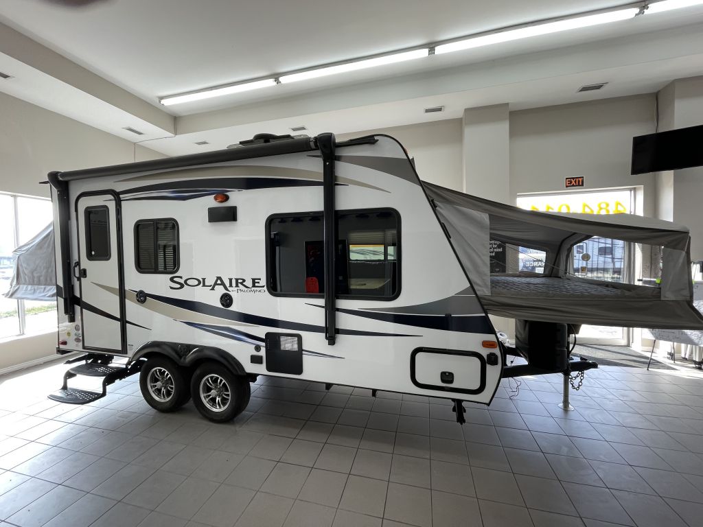 Vehicle Image - 2018 PALOMINO SOLAIRE 163X