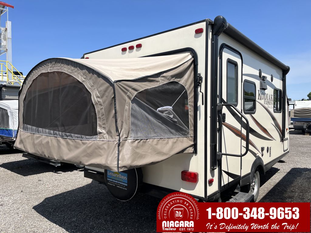 2015 Express 172e