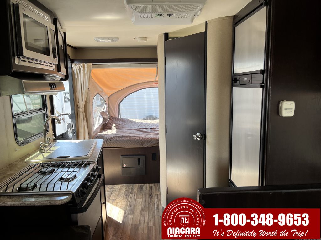 2015 Express 172e