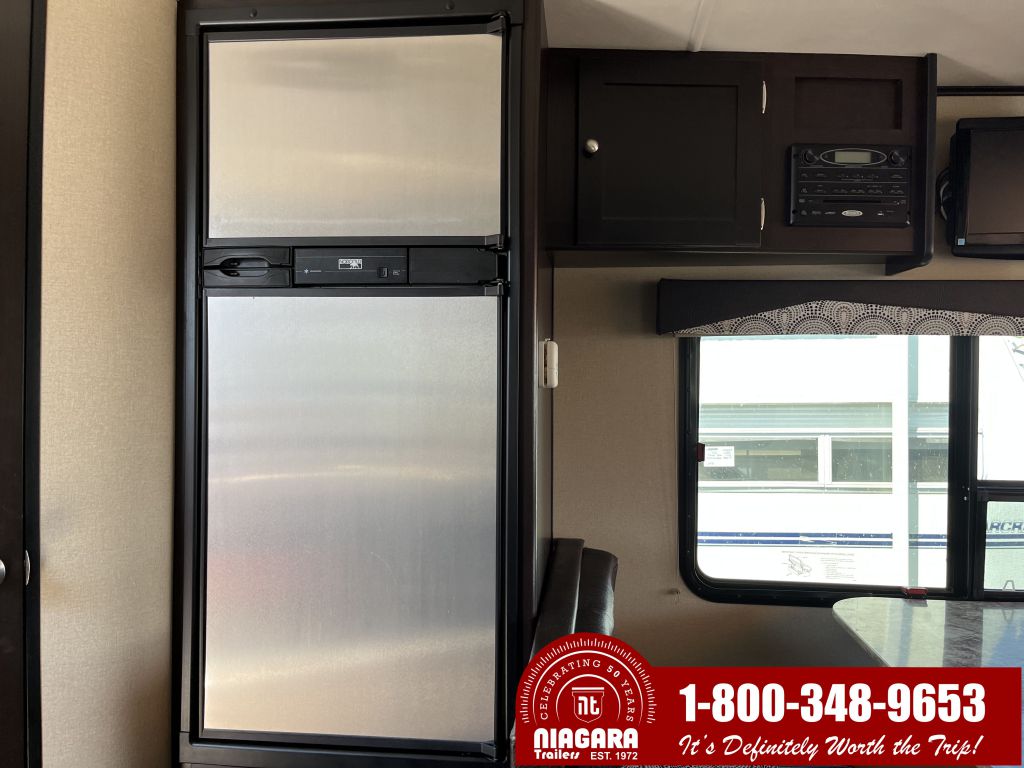 2015 Express 172e