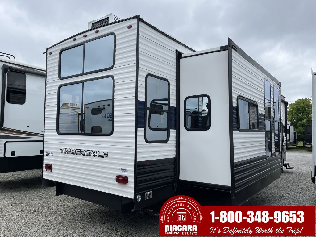NEW 2023 FOREST RIVER CHEROKEE TIMBERWOLF 39DL PARK MODEL St Davids