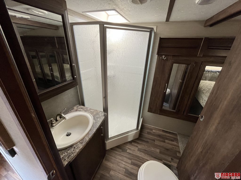 2016 Keystone RV cougar 29res