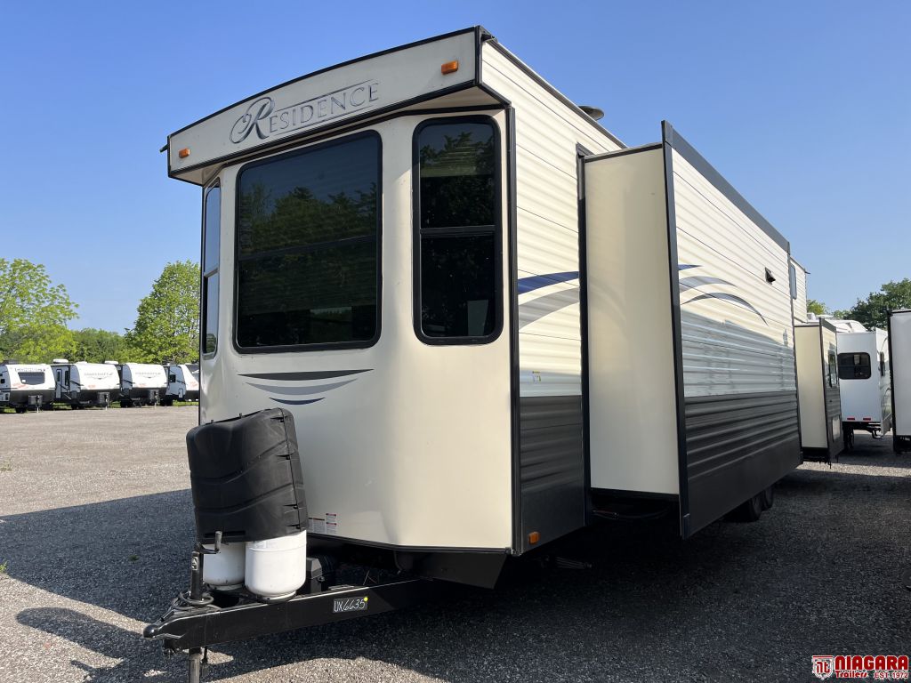 2018 Keystone RV residence 40loft