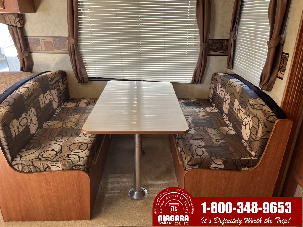 2011 Holiday Rambler 28rls