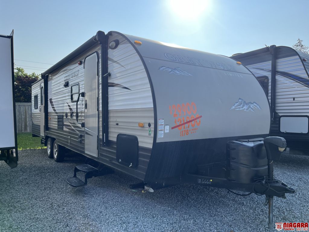 2016 FOREST RIVER GREY WOLF 27RR