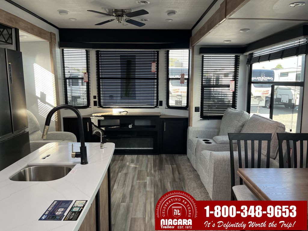 2023 Keystone RV residence 40mbnk