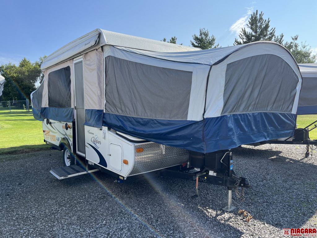 2012 COACHMEN CLIPPER SPORT 127ST