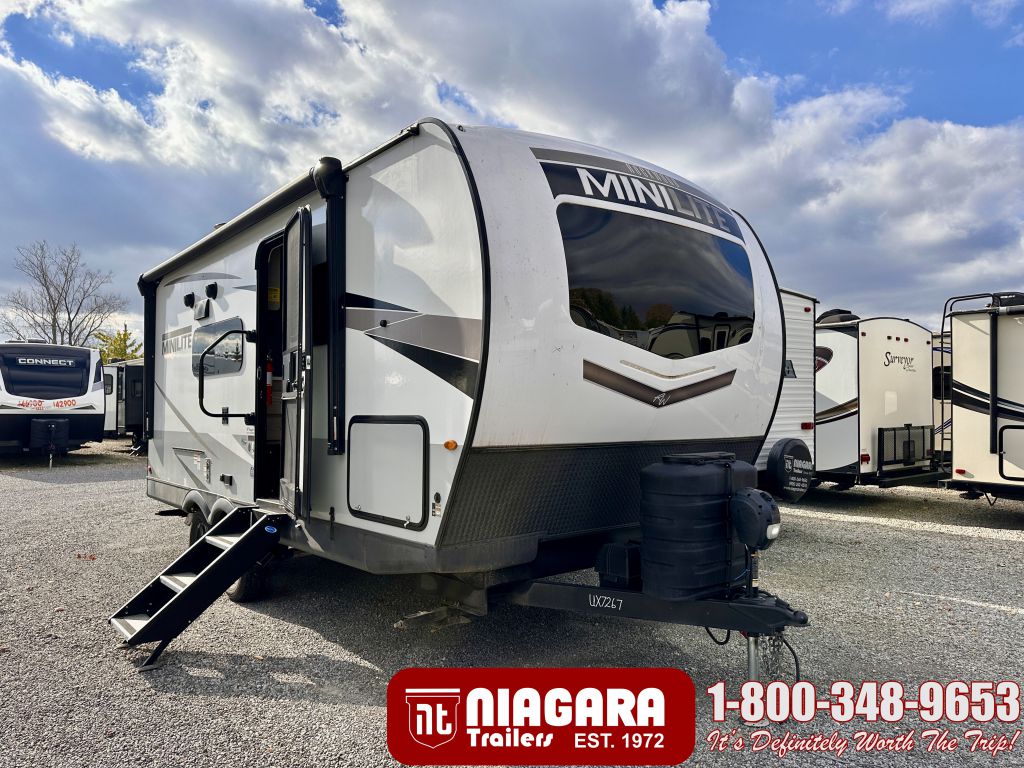 2023 ROCKWOOD MINI LITE 2104S