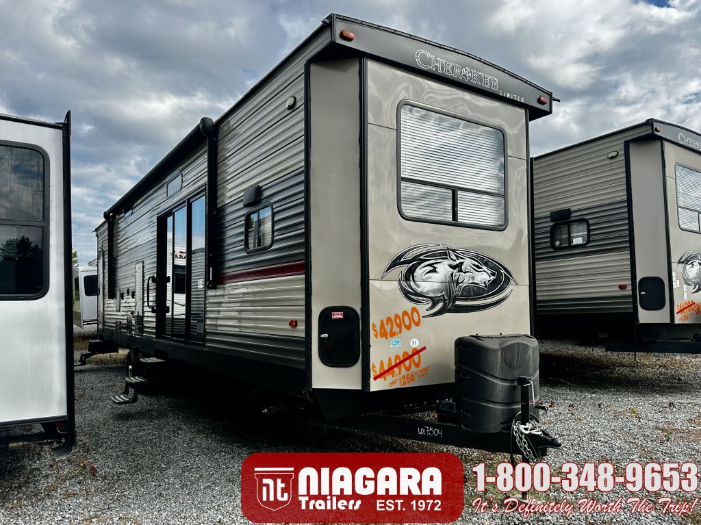 2018 FOREST RIVER CHEROKEE DESTINATION 39FK