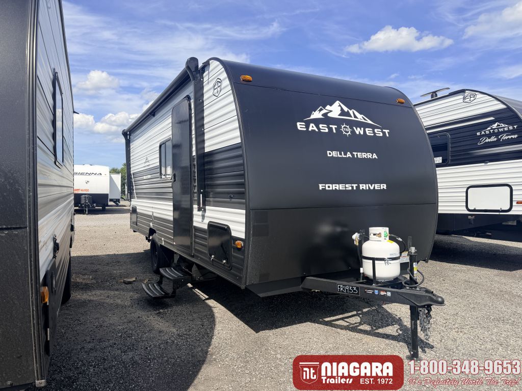 2027 EAST TO WEST DELLA TERRA 17BHS