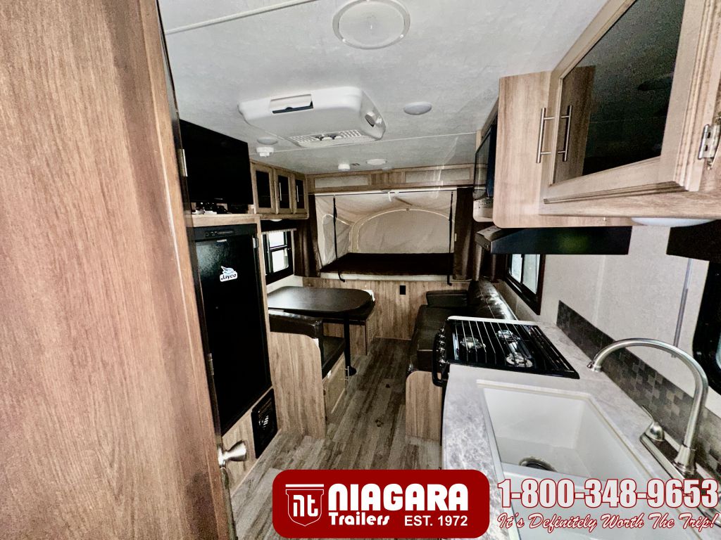 2019 Jayco jay feather x17z