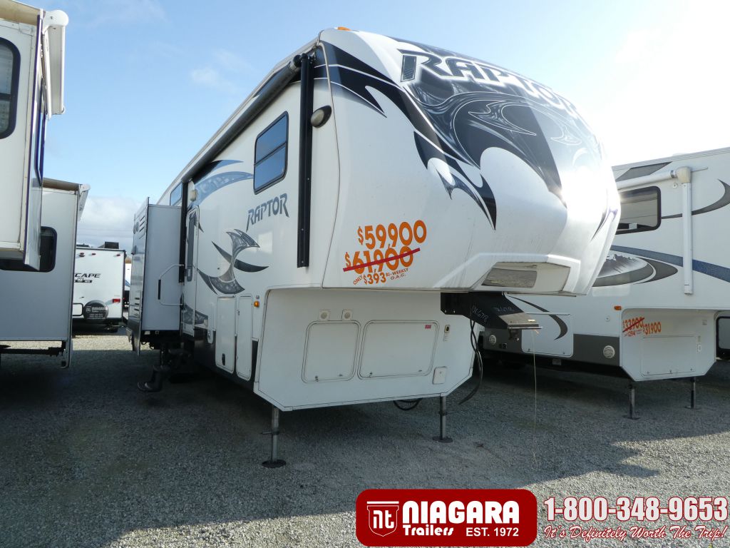 2013 KEYSTONE RAPTOR 310TS