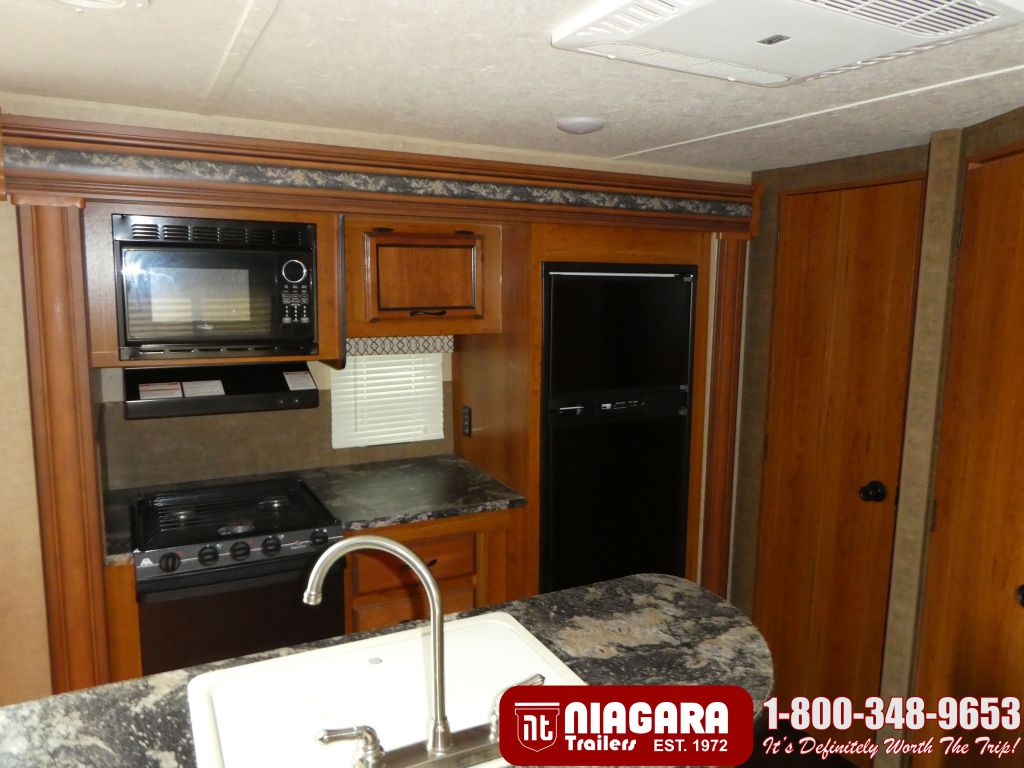 2016 Starcraft RV 31bht