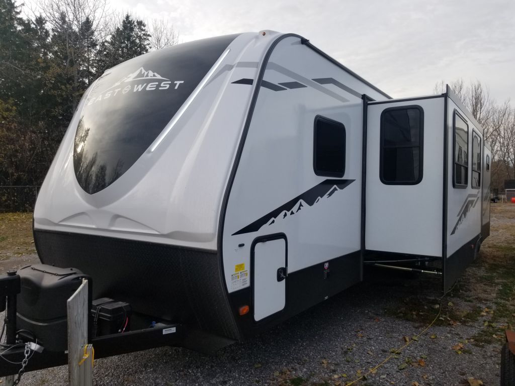 2021 EAST TO WEST ALTA 3150KBH - VOS Trailers 2021 East To West Alta 3150kbh Specs